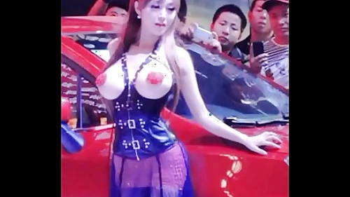 Modelo china Chica guapa tetuda conocida